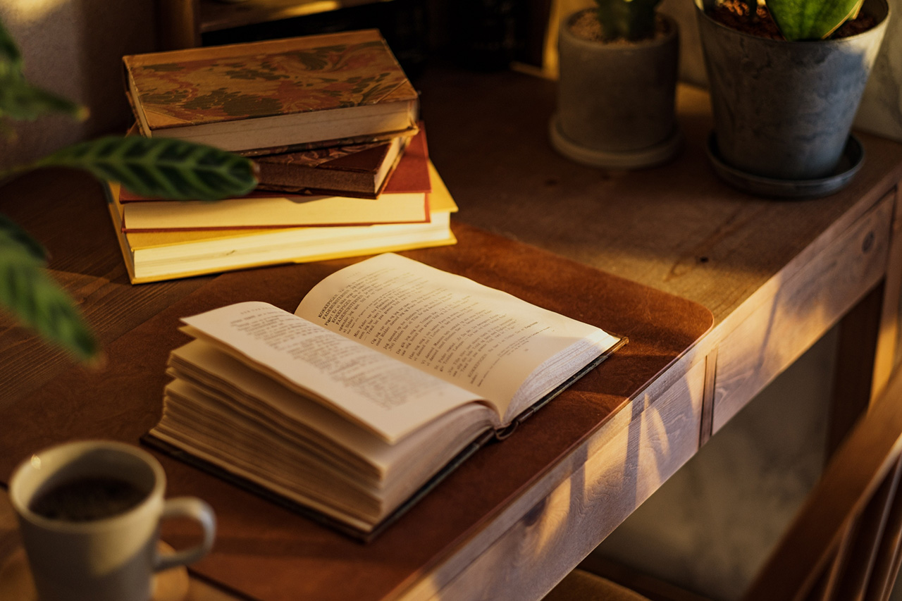 PMBOK第7版をわかりやすく解説｜第6版との違い・変更点・知識エリアの対応表付きガイド